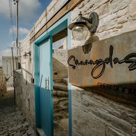 Smaragda'S Guest Rooms Limasol Buitenkant foto