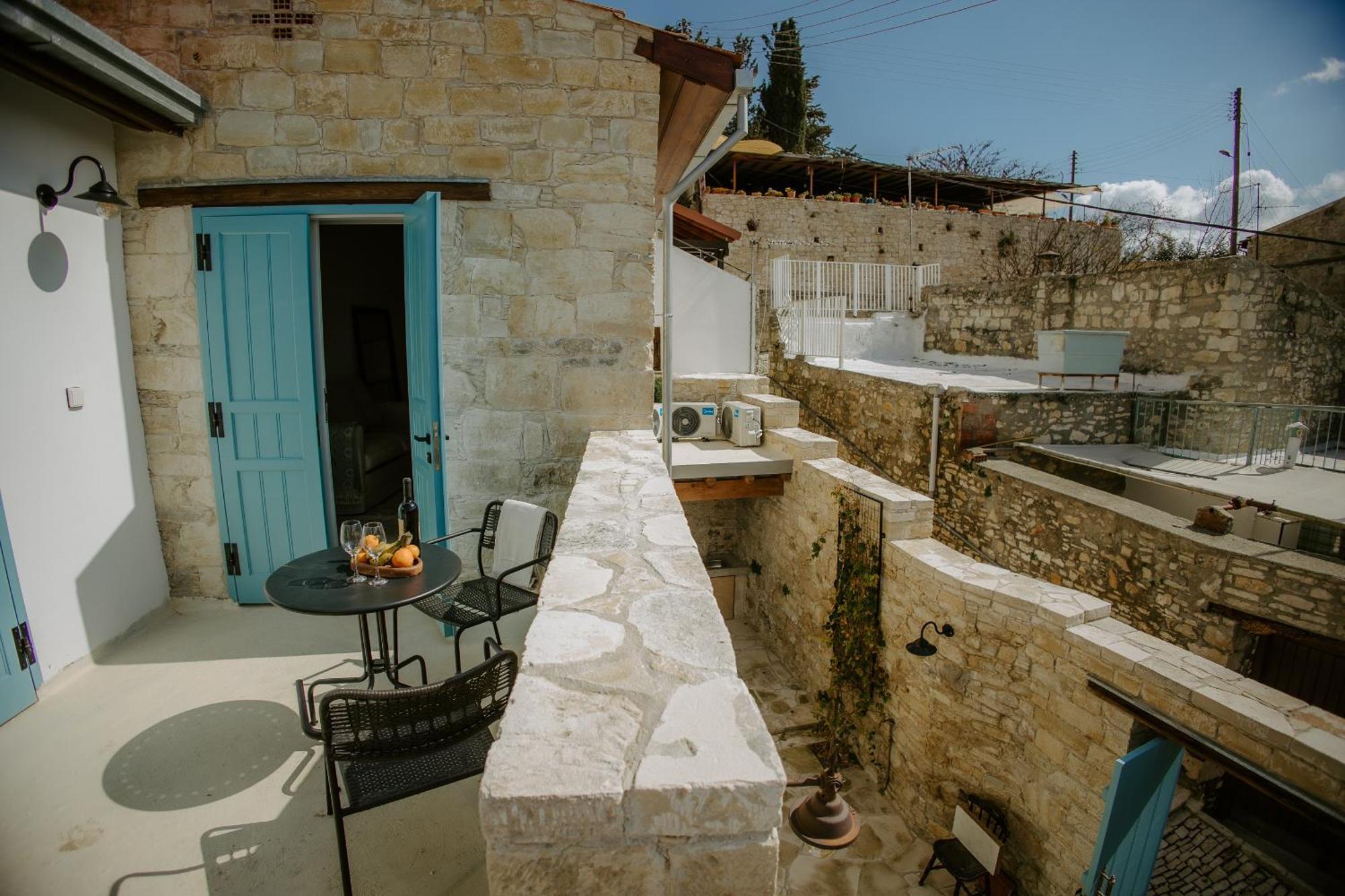 Smaragda'S Guest Rooms Limasol Buitenkant foto